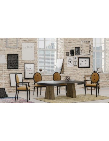 Mesa de comedor de madera redonda y con dos...