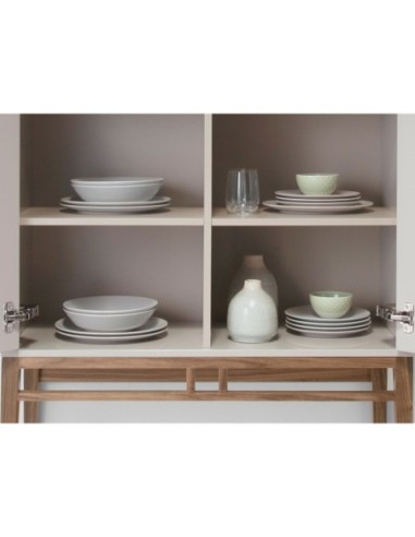 Aparador alto madera beige y nogal