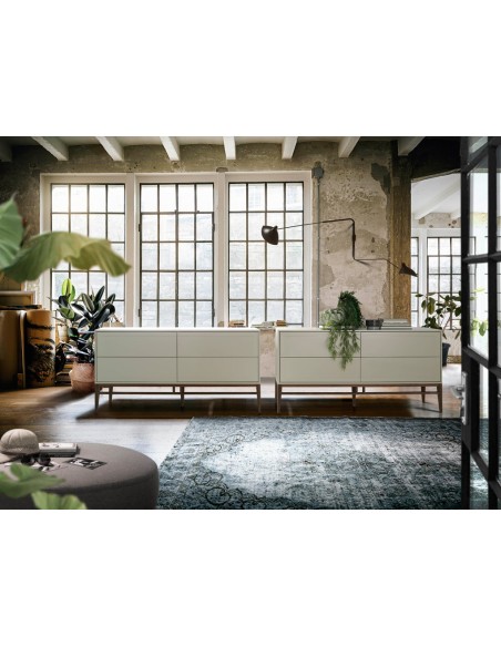 Aparador madera beige y nogal