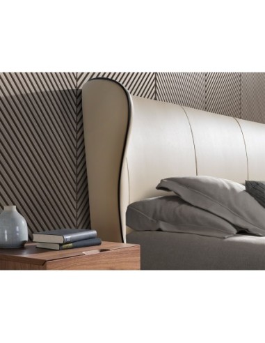 Cama polipiel color crema