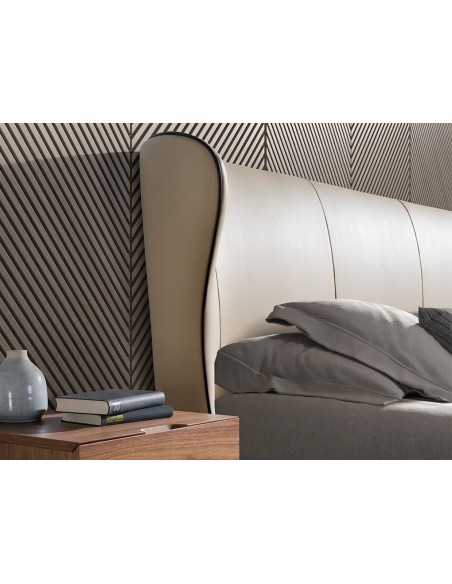 Cama polipiel color crema