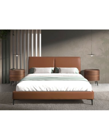 Cama polipiel color marrón