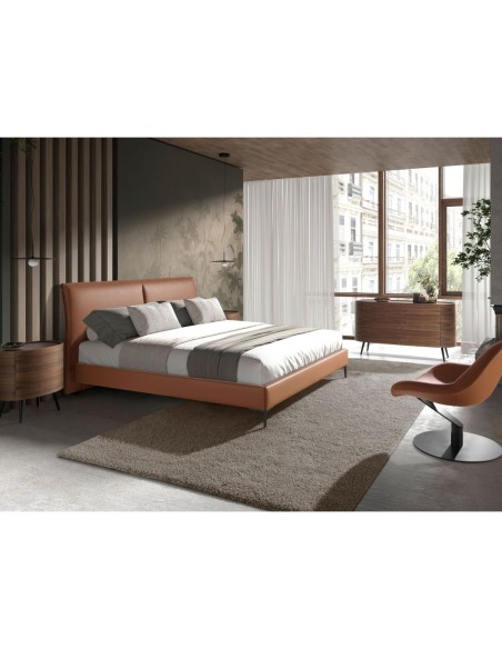 Cama polipiel color marrón