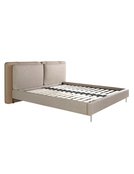 Cama polipiel color visón y tela color gris