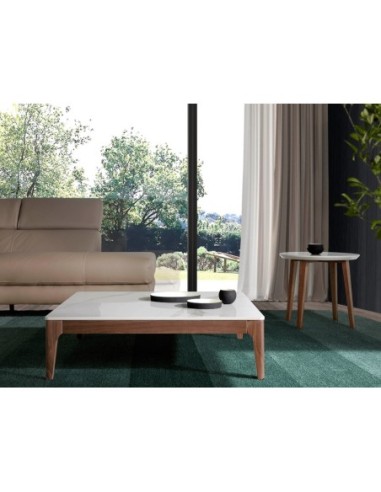 Mesa centro cuadrada mármol porcelánico y nogal