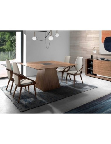 Mesa comedor cuadrada nogal