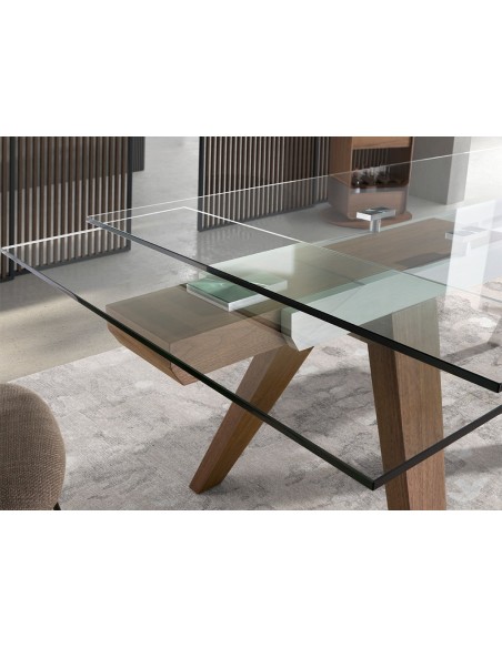 Mesa comedor extensible rectangular cristal templado y nogal