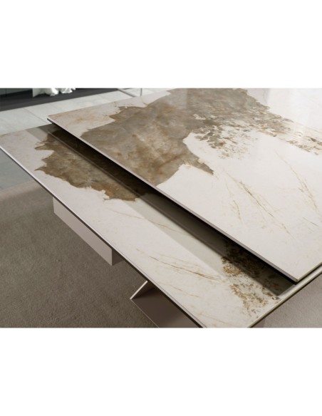 Mesa comedor extensible rectangular mármol porcelánico y acero color champagne