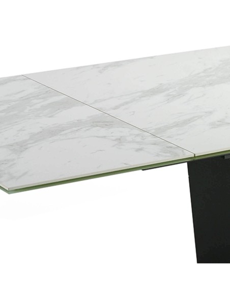 Mesa comedor extensible rectangular mármol porcelánico y acero negro