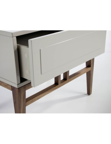 Mesita de noche madera beige y nogal