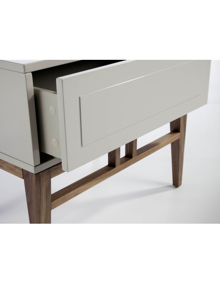 Mesita de noche madera beige y nogal