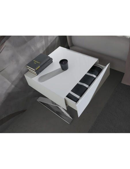 Mesita de noche madera blanca y acero cromado