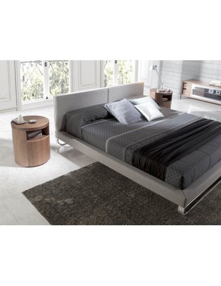 Mesita de noche nogal