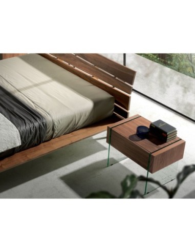 Mesita de noche nogal y cristal templado