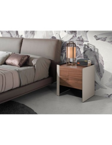 Mesita de noche polipiel, nogal y acero negro