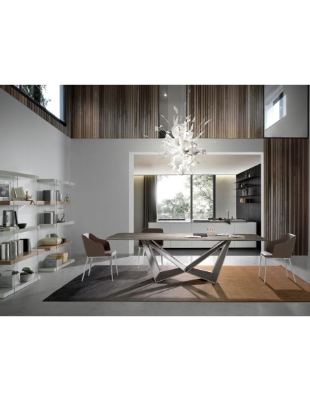 Silla polipiel marrón