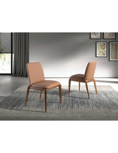 Silla polipiel marrón