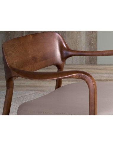 Sillón nogal y polipiel visón